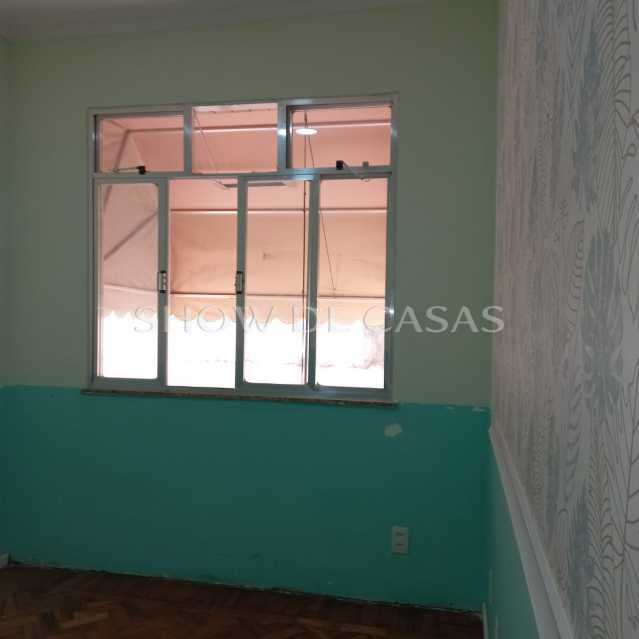 Apartamento à venda com 2 quartos, 80m² - Foto 17