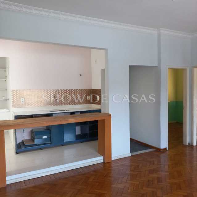 Apartamento à venda com 2 quartos, 80m² - Foto 4