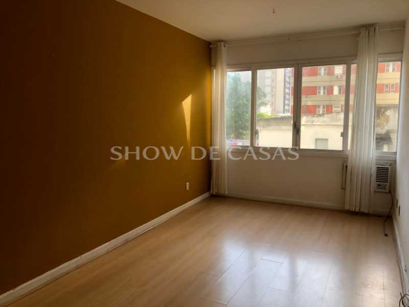 Apartamento à venda com 3 quartos, 76m² - Foto 1