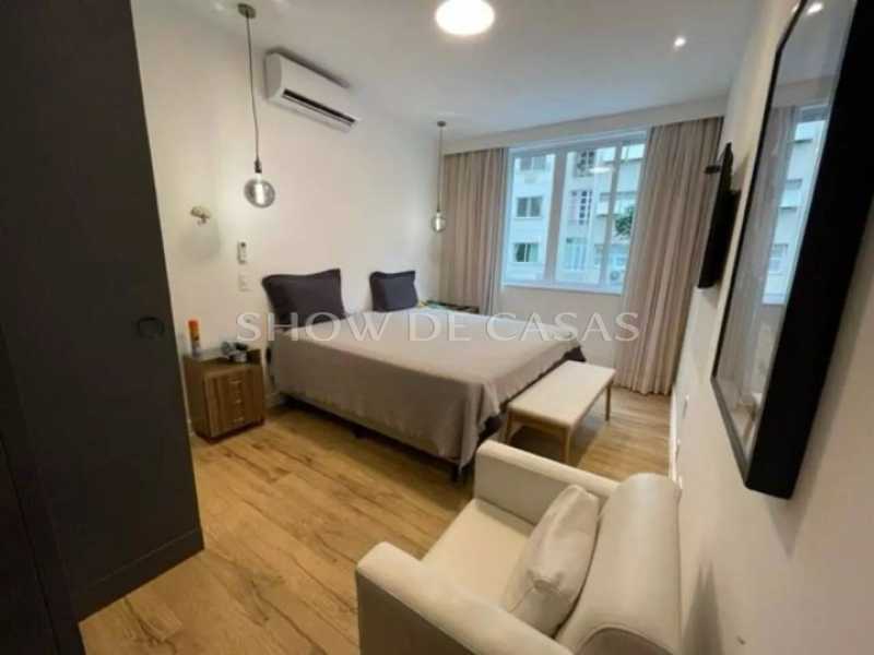 Apartamento à venda com 3 quartos, 180m² - Foto 7