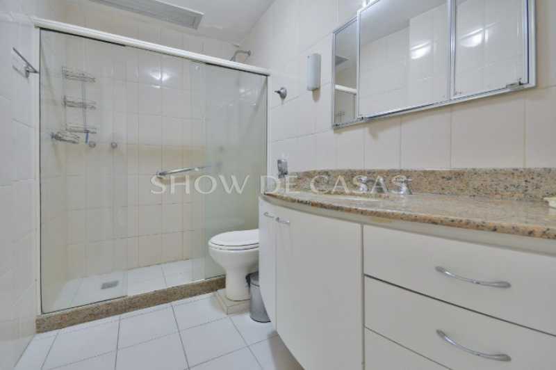 Apartamento à venda com 3 quartos, 152m² - Foto 12