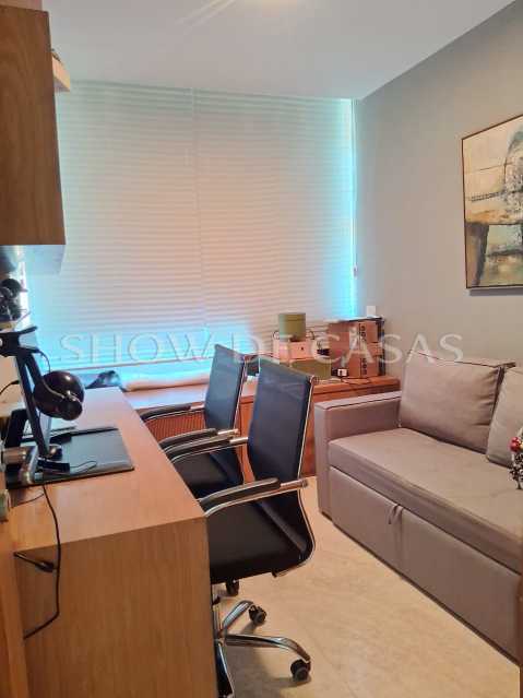 Apartamento à venda com 3 quartos, 184m² - Foto 8