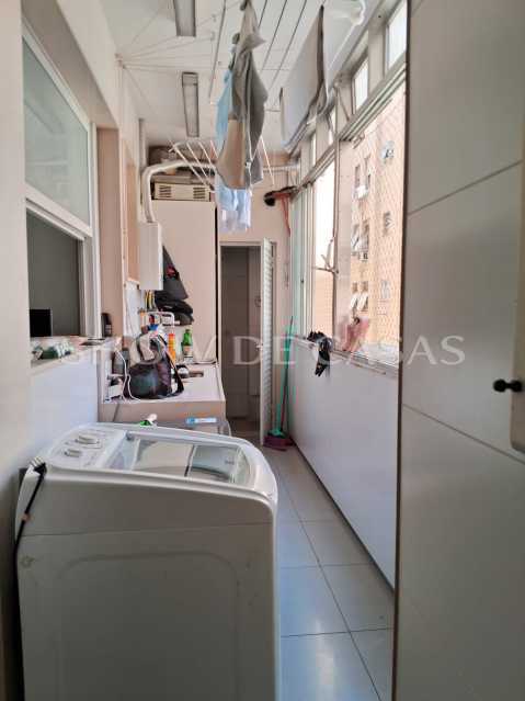 Apartamento à venda com 3 quartos, 184m² - Foto 29