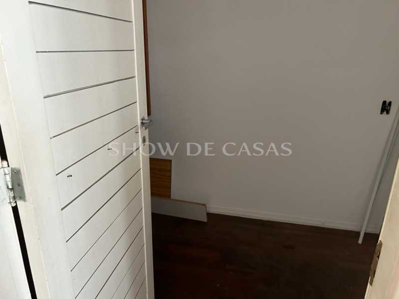 Apartamento à venda com 4 quartos, 160m² - Foto 28