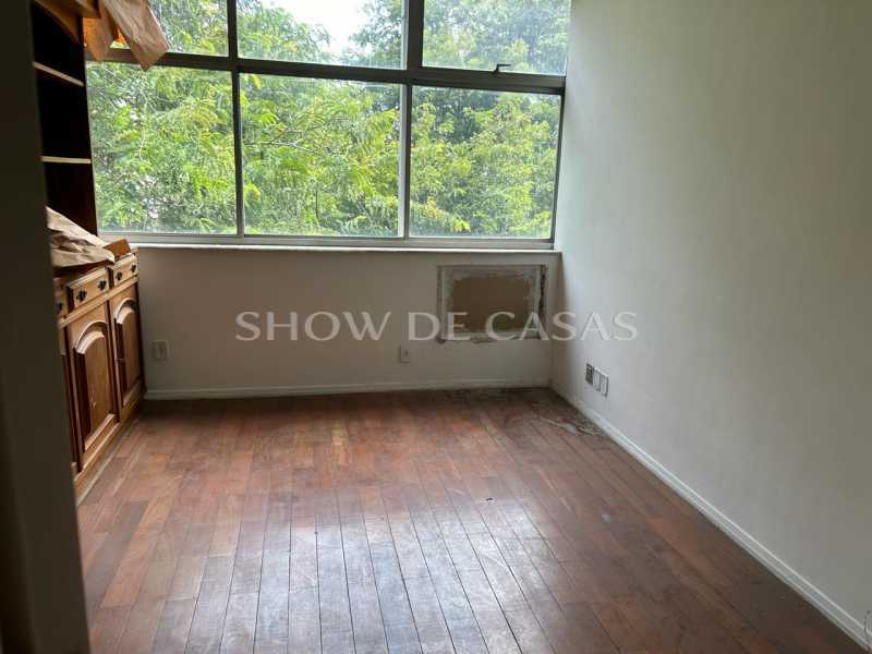 Apartamento à venda com 4 quartos, 160m² - Foto 8