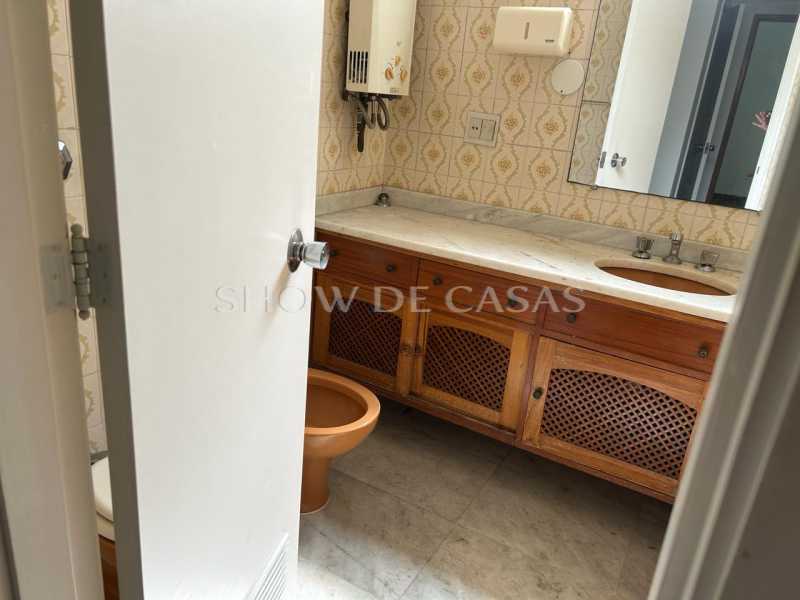 Apartamento à venda com 4 quartos, 160m² - Foto 21