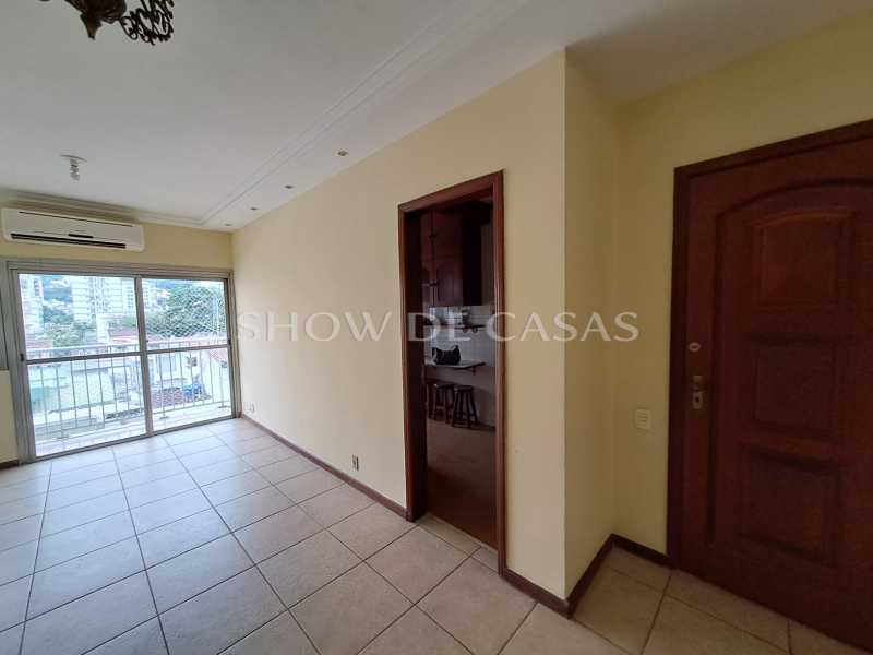 Apartamento à venda com 2 quartos, 90m² - Foto 1