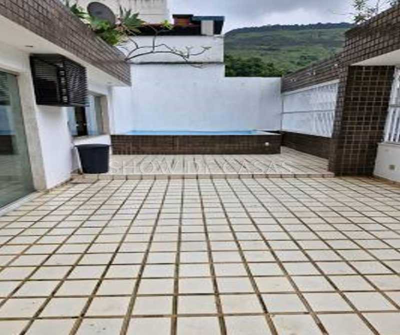 Cobertura à venda com 5 quartos, 204m² - Foto 2