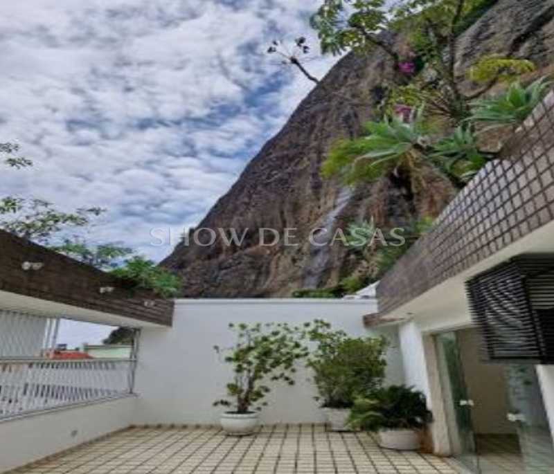 Cobertura à venda com 5 quartos, 204m² - Foto 1