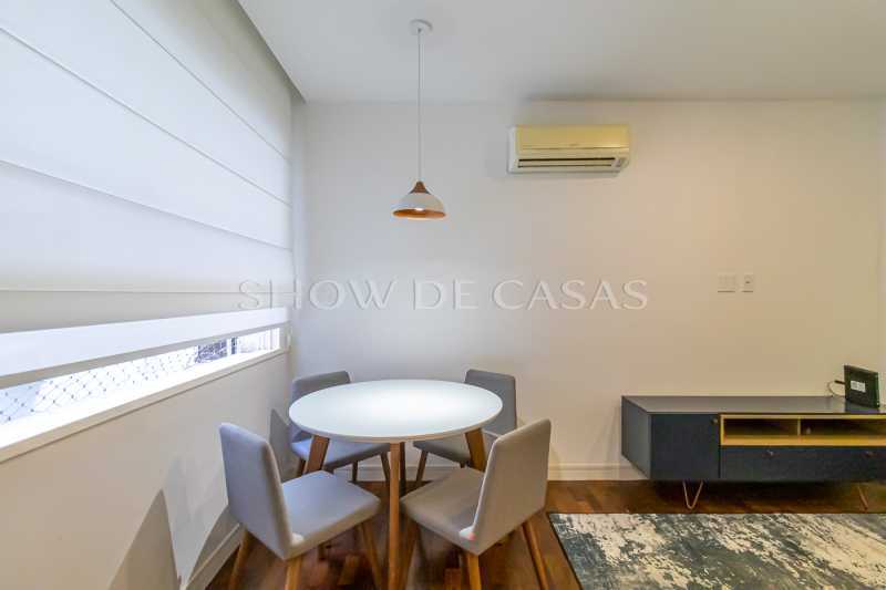 Apartamento à venda com 2 quartos, 80m² - Foto 3