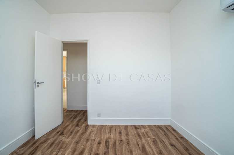 Apartamento à venda com 4 quartos, 130m² - Foto 12