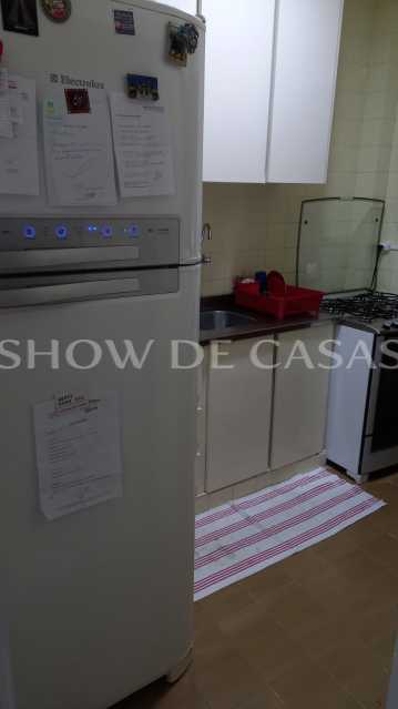 Apartamento à venda com 2 quartos, 61m² - Foto 12