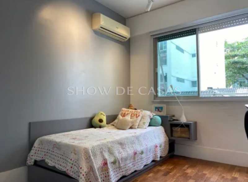 Apartamento à venda com 3 quartos, 165m² - Foto 6