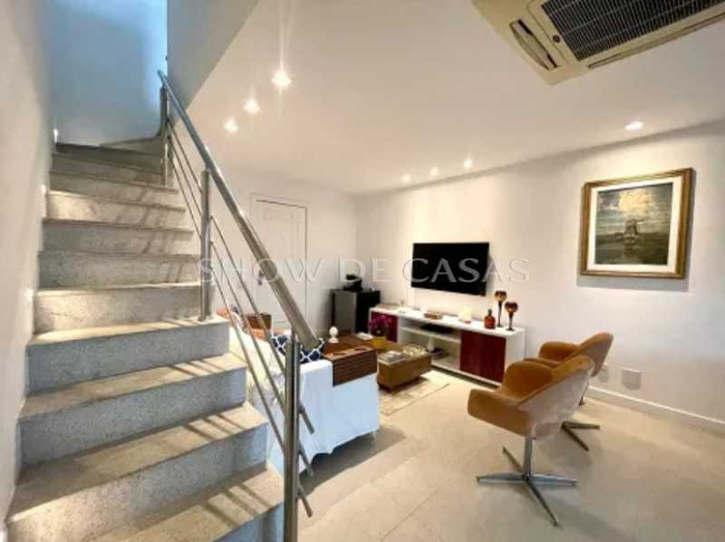 Apartamento à venda com 3 quartos, 160m² - Foto 5