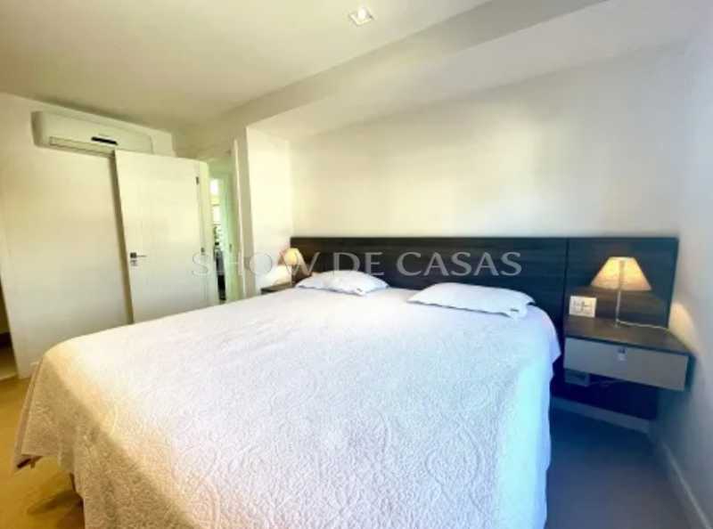 Apartamento à venda com 3 quartos, 160m² - Foto 12