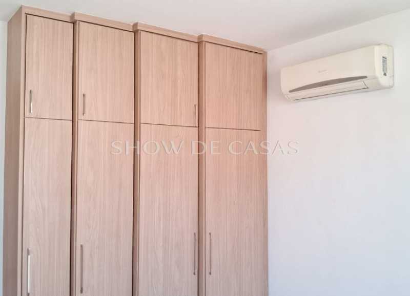 Apartamento à venda com 4 quartos, 150m² - Foto 13