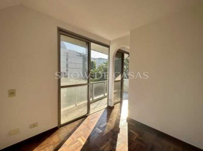 Apartamento à venda com 4 quartos, 150m² - Foto 5