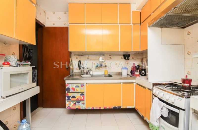 Apartamento à venda com 2 quartos, 100m² - Foto 14