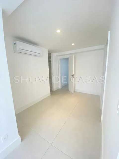 Apartamento à venda com 4 quartos, 257m² - Foto 13