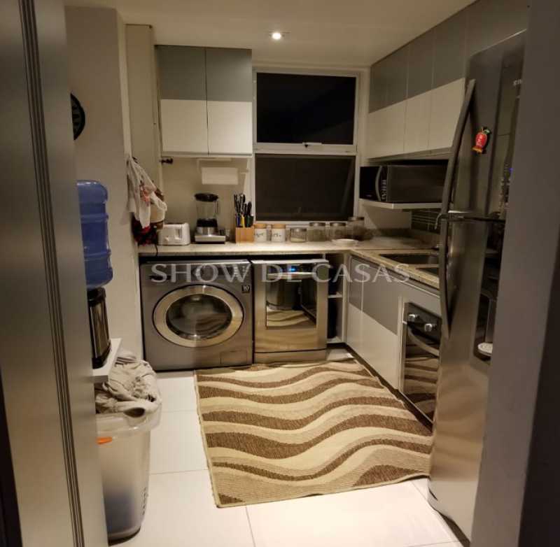 Apartamento à venda com 2 quartos, 80m² - Foto 23