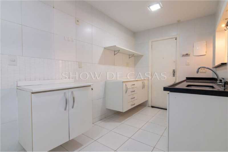 Apartamento à venda com 3 quartos, 87m² - Foto 13