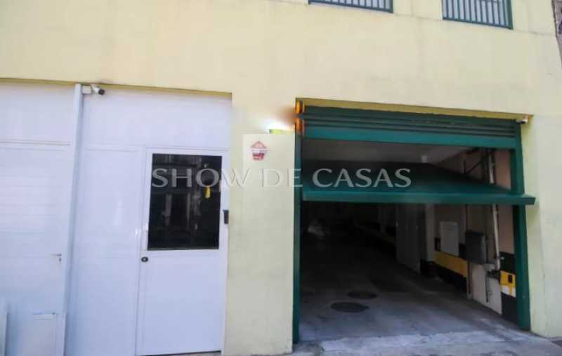 Apartamento à venda com 2 quartos, 68m² - Foto 11