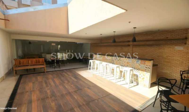 Apartamento à venda com 2 quartos, 68m² - Foto 12