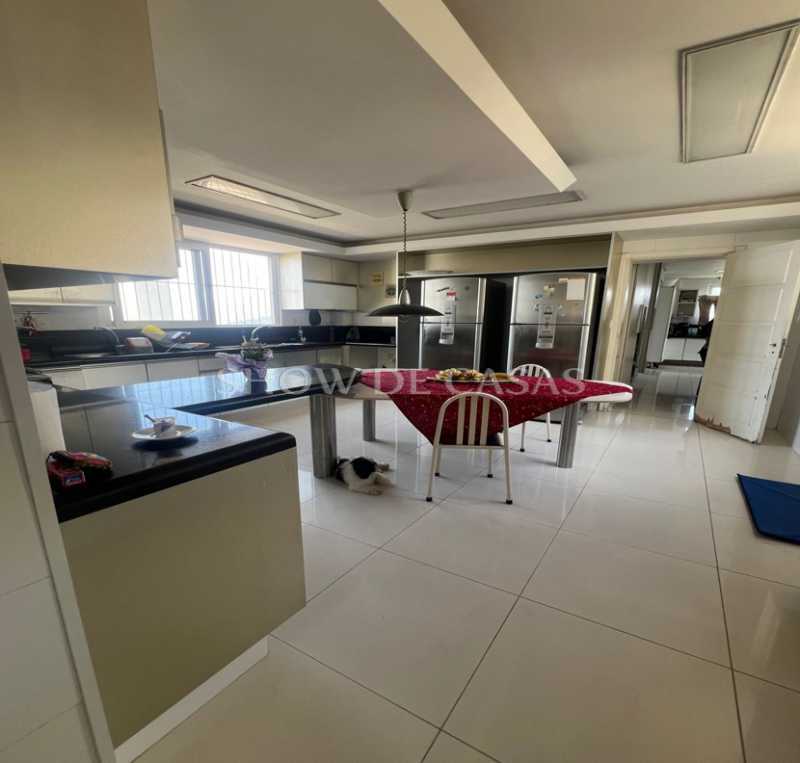 Cobertura à venda com 4 quartos, 340m² - Foto 22