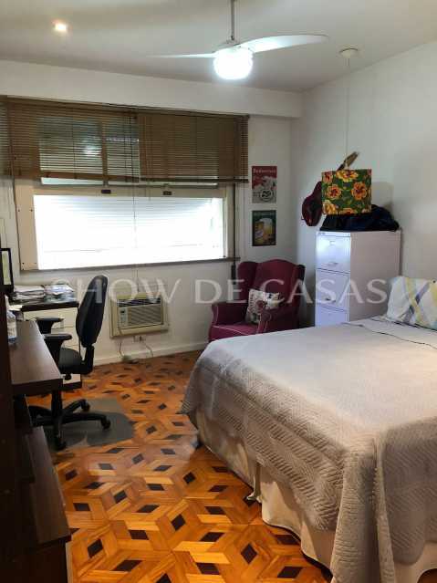 Apartamento à venda com 3 quartos, 200m² - Foto 14