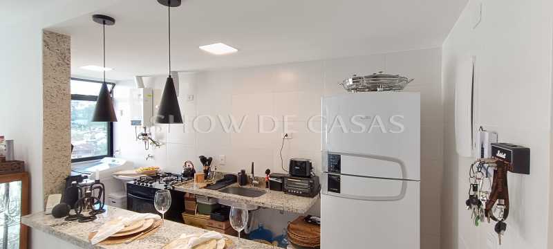 Apartamento à venda com 3 quartos, 77m² - Foto 7