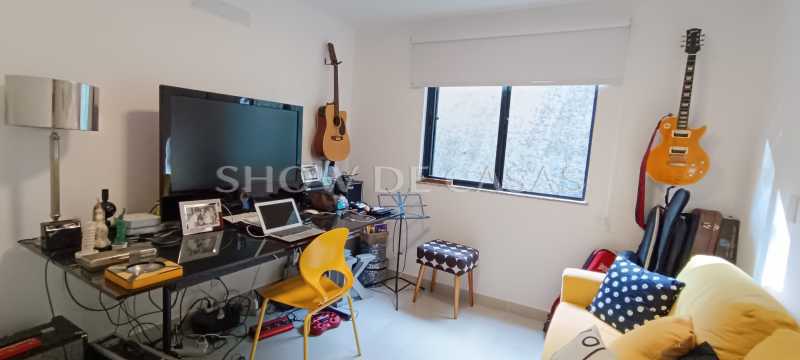 Apartamento à venda com 3 quartos, 77m² - Foto 16