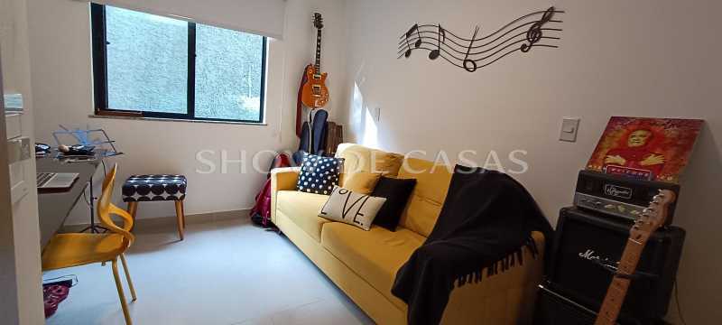 Apartamento à venda com 3 quartos, 77m² - Foto 19