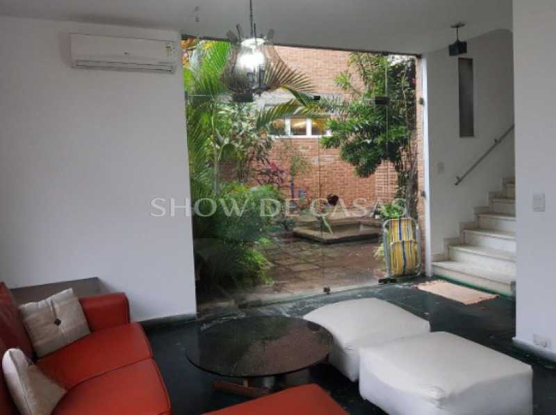 Casa de Condomínio à venda com 3 quartos, 112m² - Foto 1