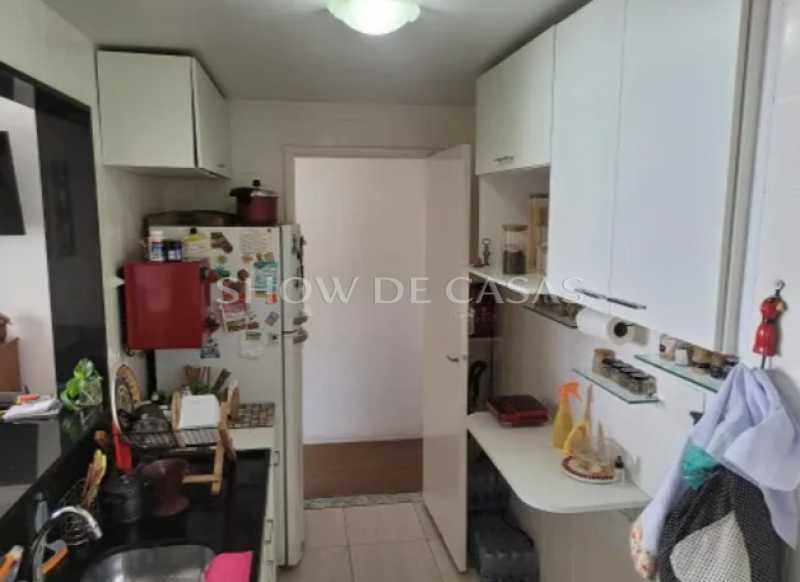 Apartamento à venda com 2 quartos, 58m² - Foto 12