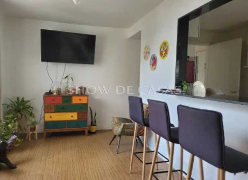 Apartamento à venda com 2 quartos, 58m² - Foto 1