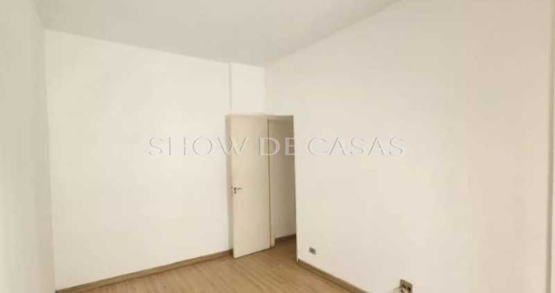 Apartamento à venda com 2 quartos, 57m² - Foto 10