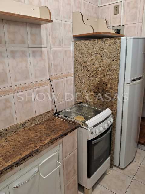 Apartamento à venda com 2 quartos, 70m² - Foto 11