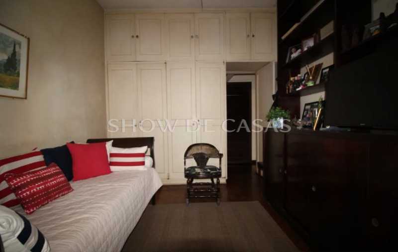 Apartamento à venda com 3 quartos, 120m² - Foto 8