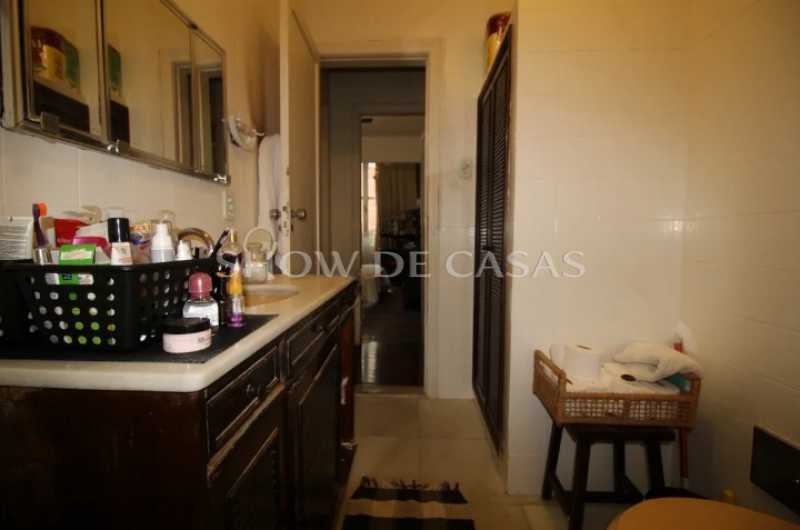 Apartamento à venda com 3 quartos, 120m² - Foto 9