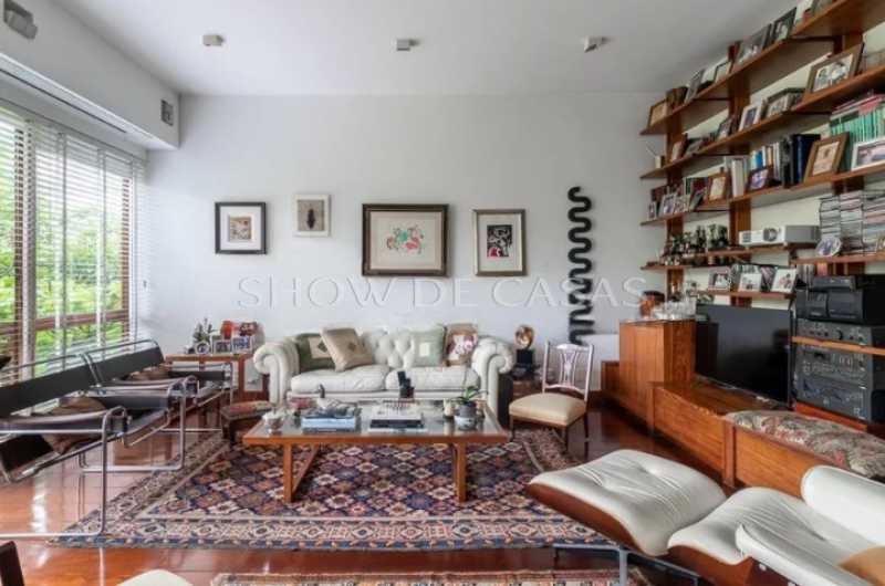 Apartamento à venda com 5 quartos, 286m² - Foto 4