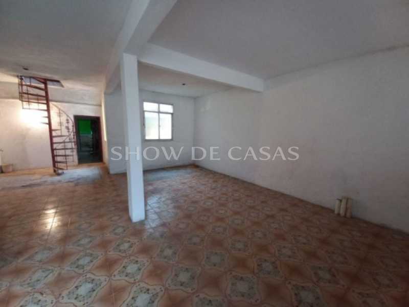 Casa à venda com 3 quartos, 430m² - Foto 18