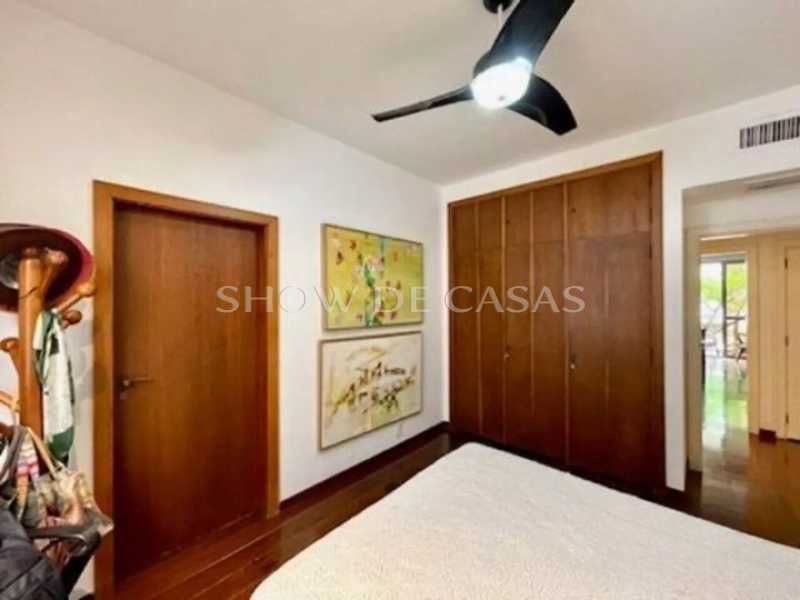 Apartamento à venda com 4 quartos, 270m² - Foto 14