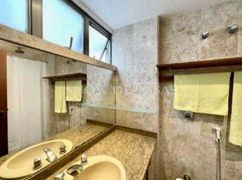 Apartamento à venda com 4 quartos, 270m² - Foto 12