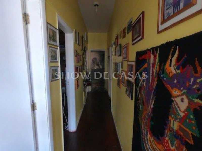 Apartamento à venda com 3 quartos, 137m² - Foto 4