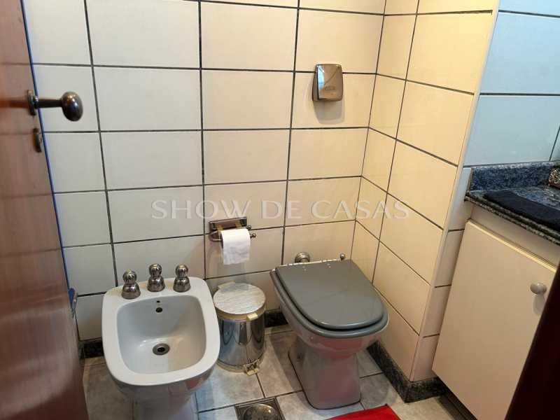 Apartamento à venda com 3 quartos, 148m² - Foto 18