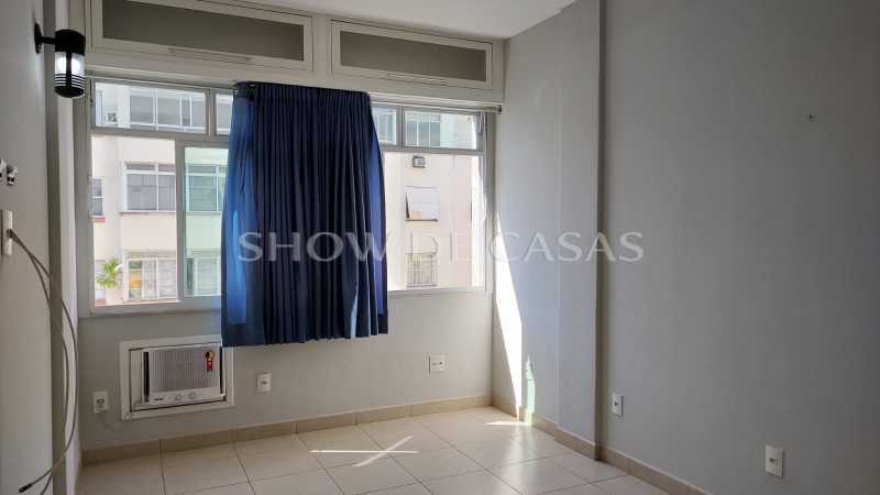 Kitnet e Studio à venda com 1 quarto, 34m² - Foto 2