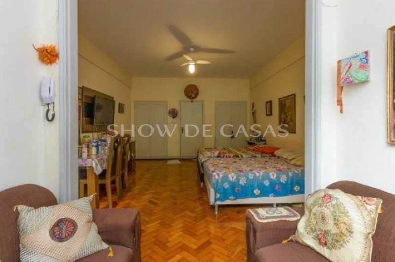 Apartamento à venda com 1 quarto, 40m² - Foto 5