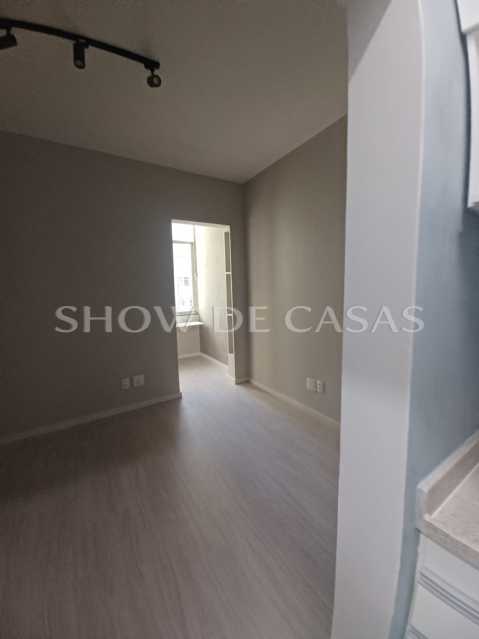 Apartamento à venda com 1 quarto, 42m² - Foto 17