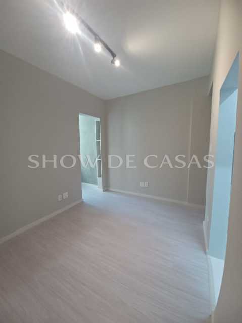 Apartamento à venda com 1 quarto, 42m² - Foto 25