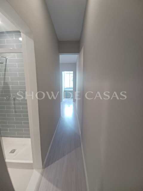 Apartamento à venda com 1 quarto, 42m² - Foto 16